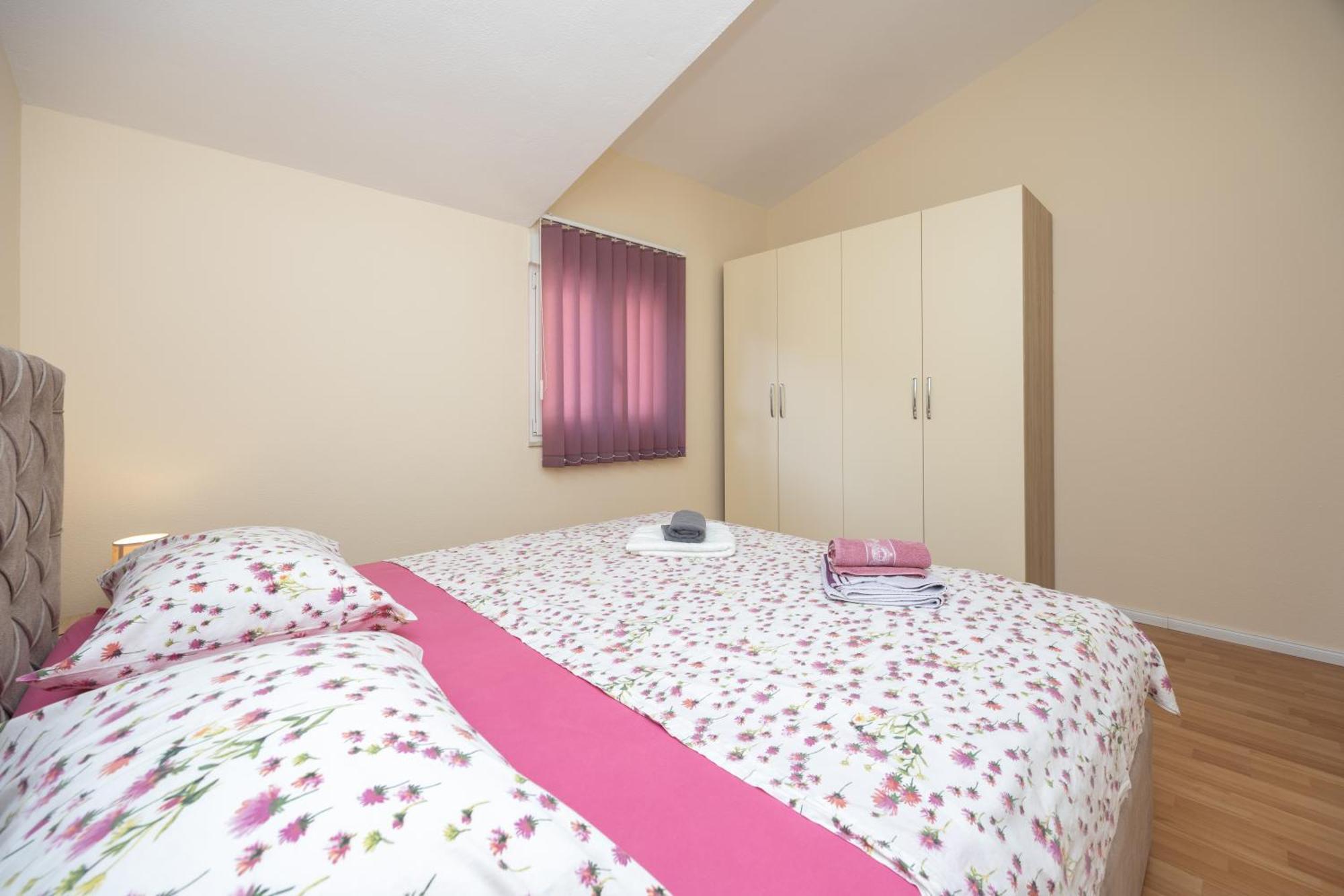Apartman Markulin Trogir Luaran gambar